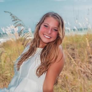 Meet your Posher, Abby